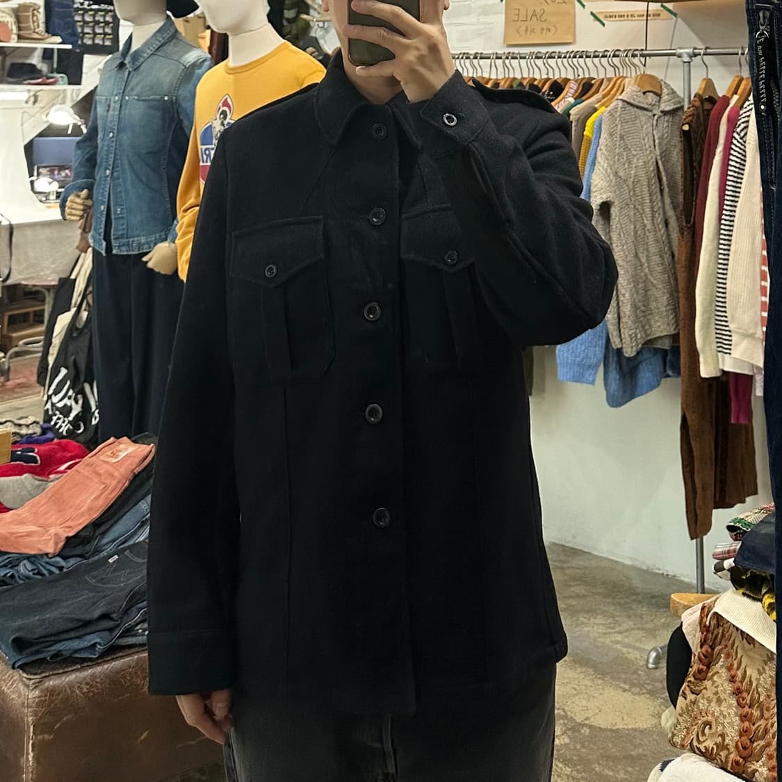 (착용컷) HILFIGER 모직 밀리터리 셔츠 (남성용 103) 상품이미지3