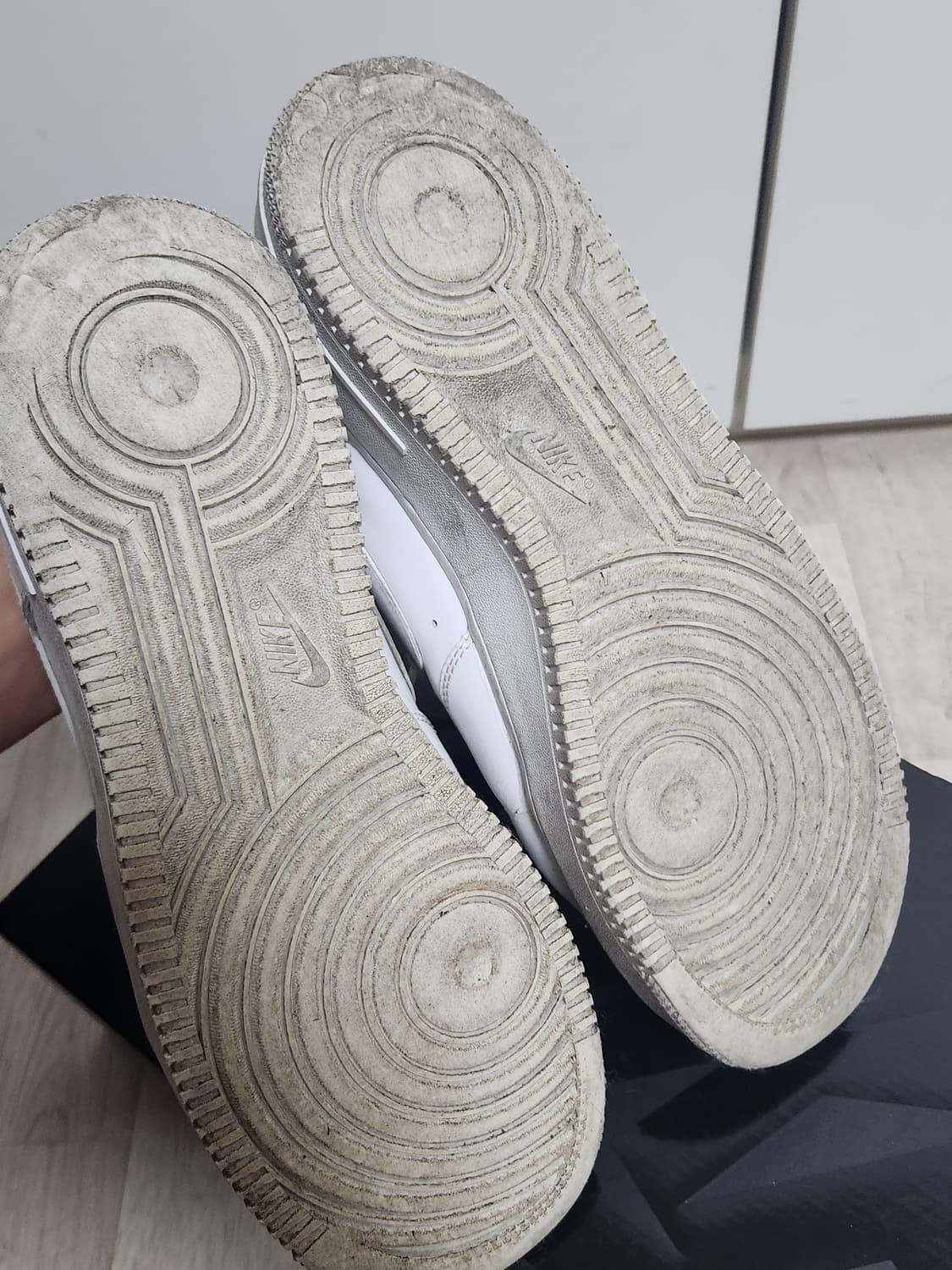 나이키슈프림 에어포스 275 상품이미지5