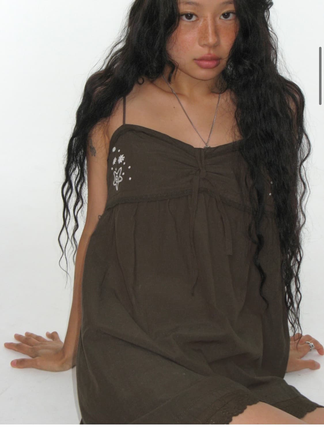 코이세이오/ 솔라 스티치 미니 드레스 (브라운) 상품이미지3