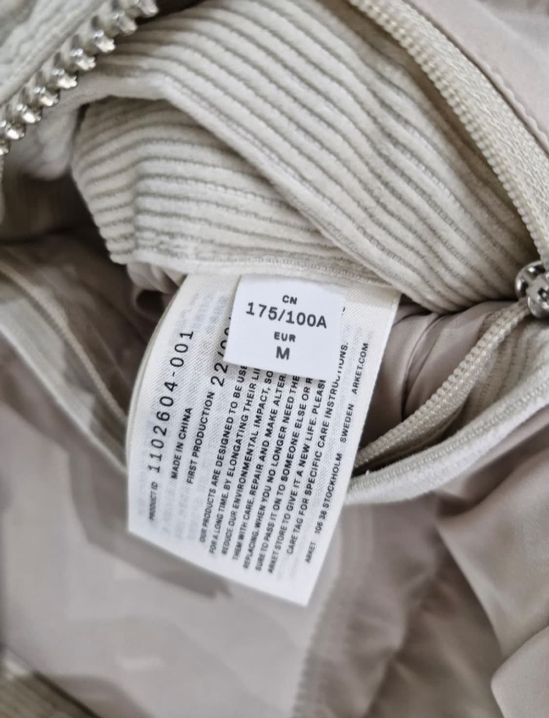 ARKET 아르켓 코듀로이 덕다운 패딩 상품이미지8