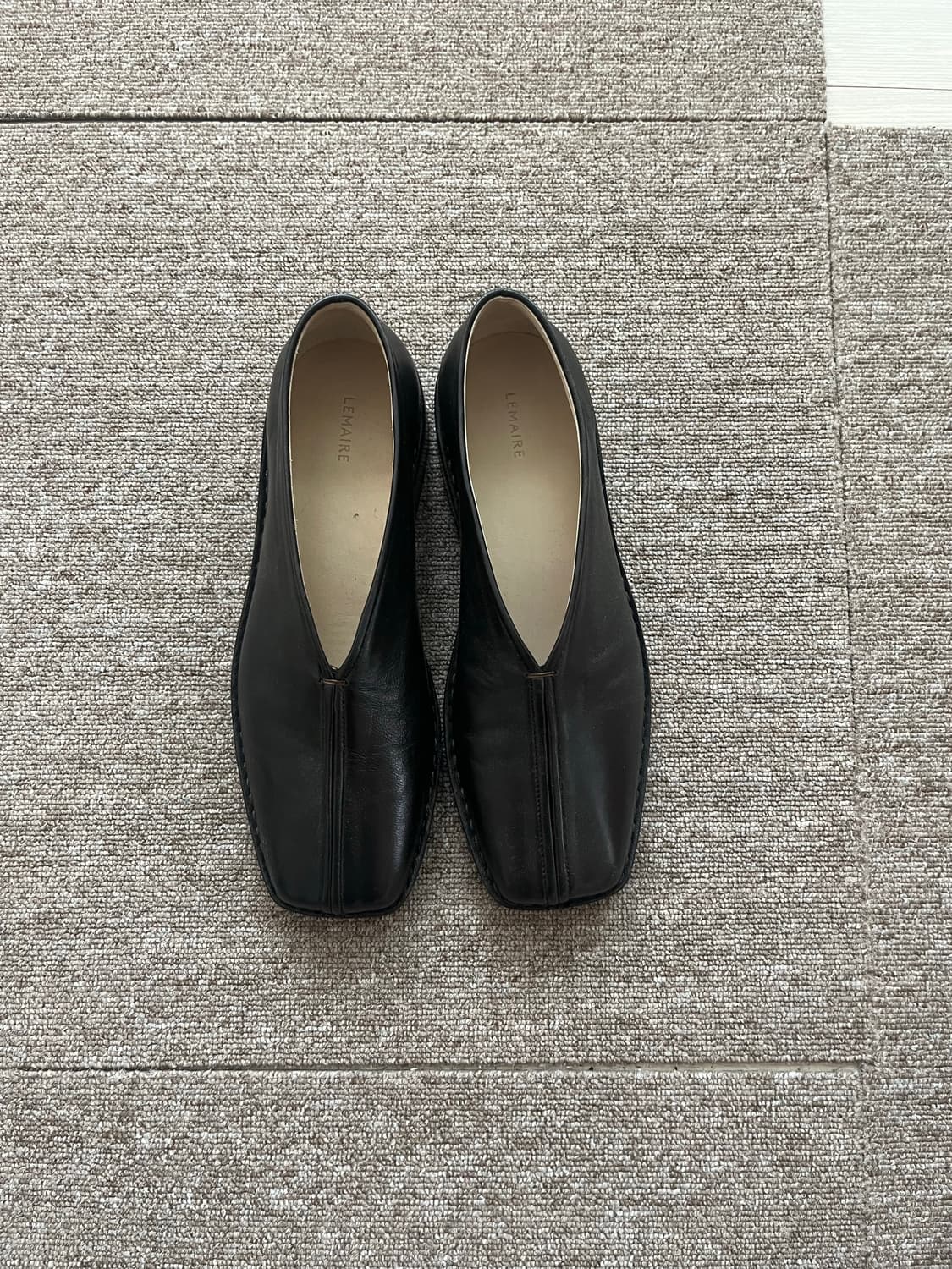 (42) 르메르 FLAT PIPED SLIPPERS 상품이미지3