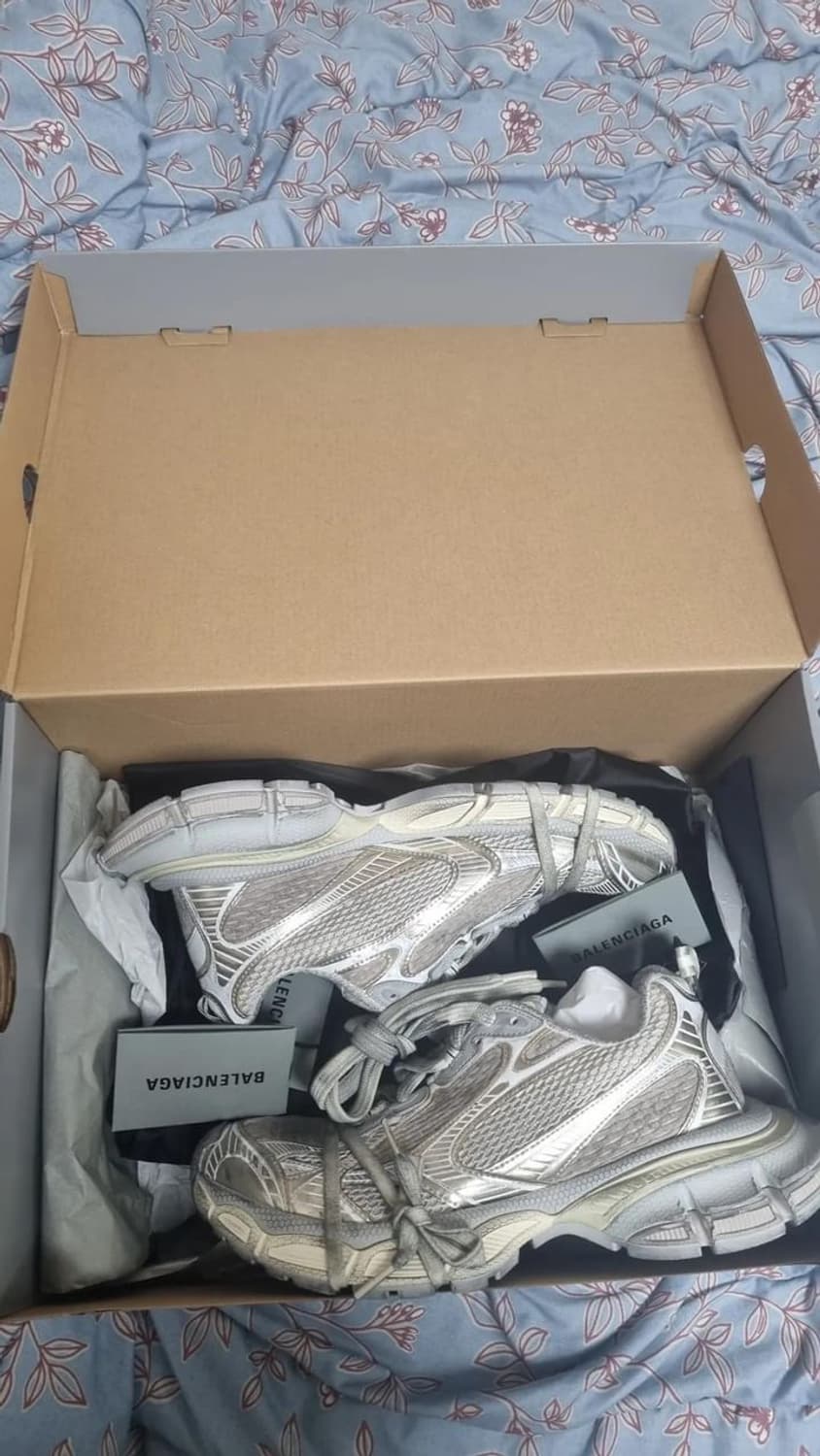 발렌시아가 3XL 스니커즈 라이트 베이지 EU 41 상품이미지2