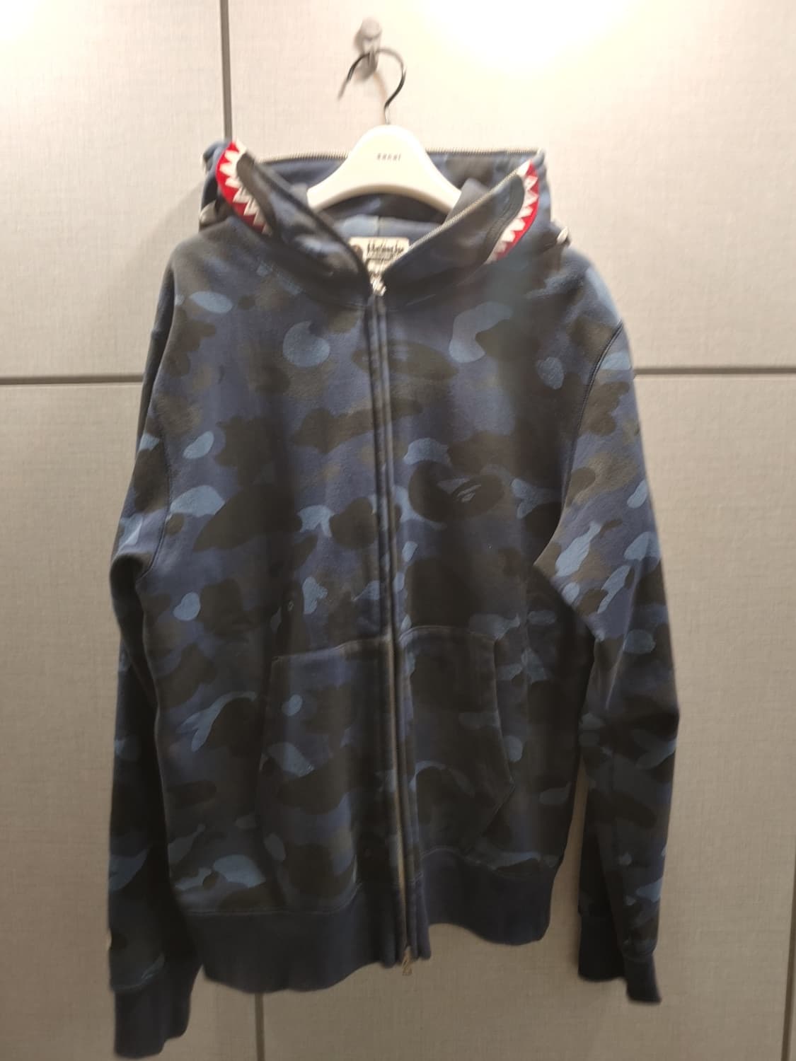 [L]베이프 블루카모 샤크 후드집업 상품이미지1