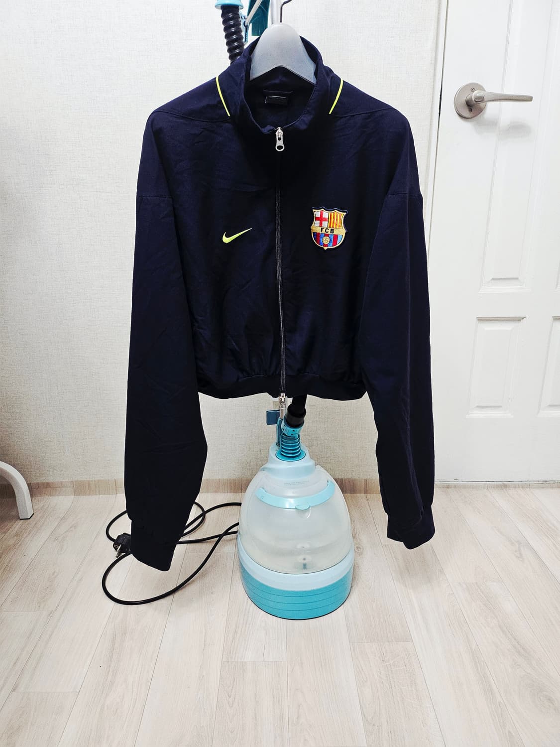 (90~100)☆초대장급☆나이키 바르셀로나 크롭 2중지퍼[네이비]바람막이 상품이미지1