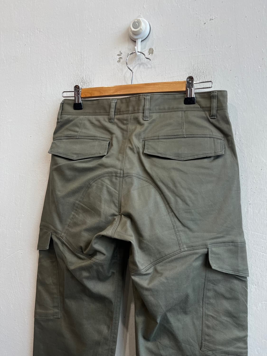 띠어리 재팬 카고팬츠 미사용품 28 상품이미지6