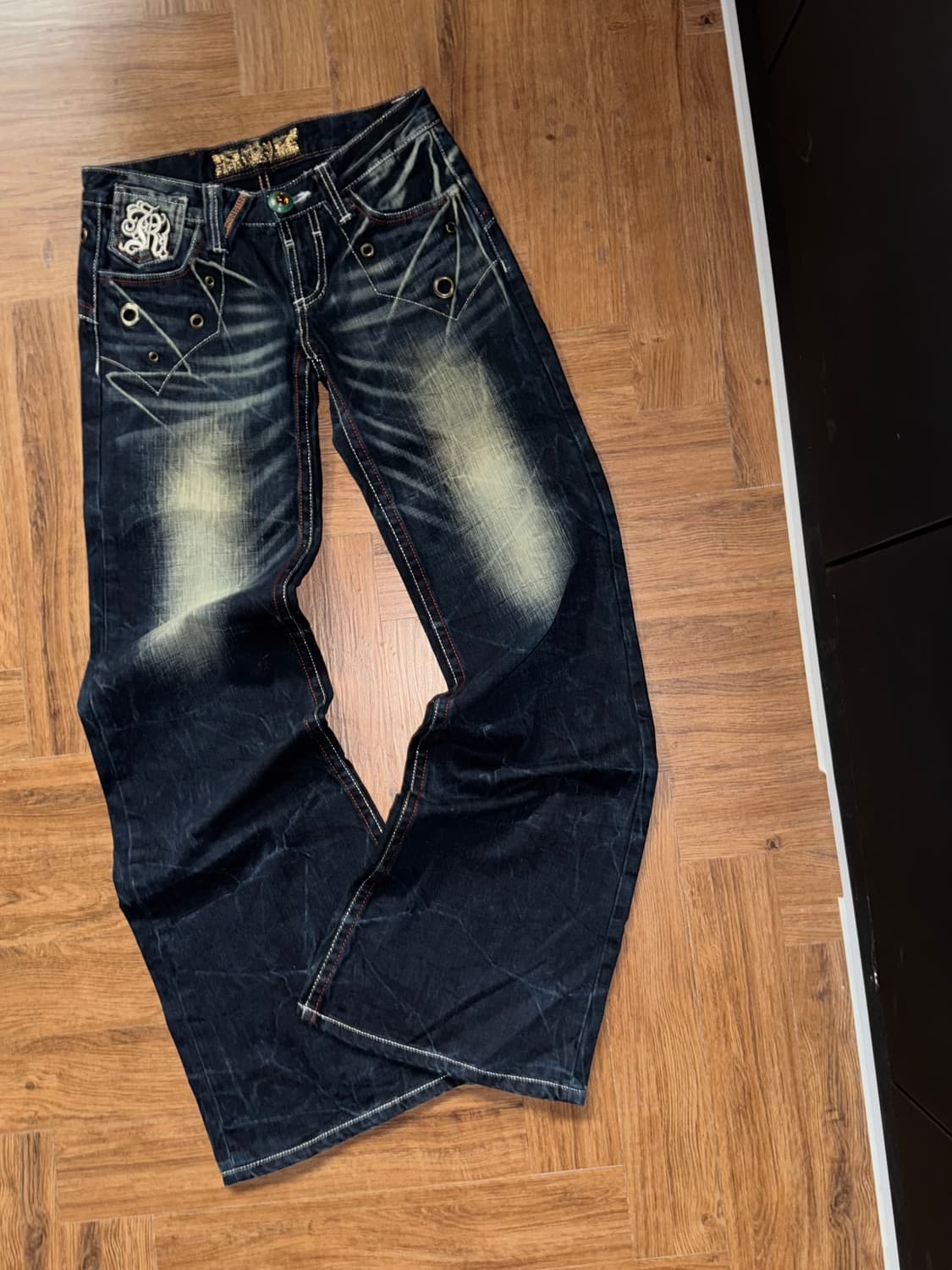 RIOBERA 리오베라 로우라이즈 자수 데님팬츠 상품이미지3