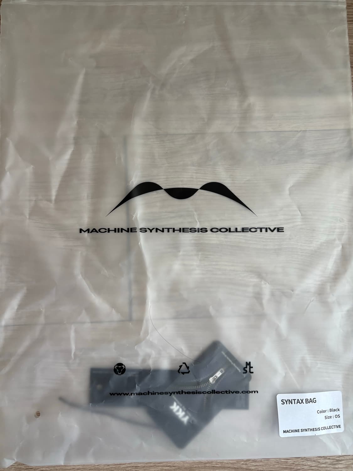 [os] 머신신테시스콜렉티브 토트백 공홈품절 유일매물 상품이미지5