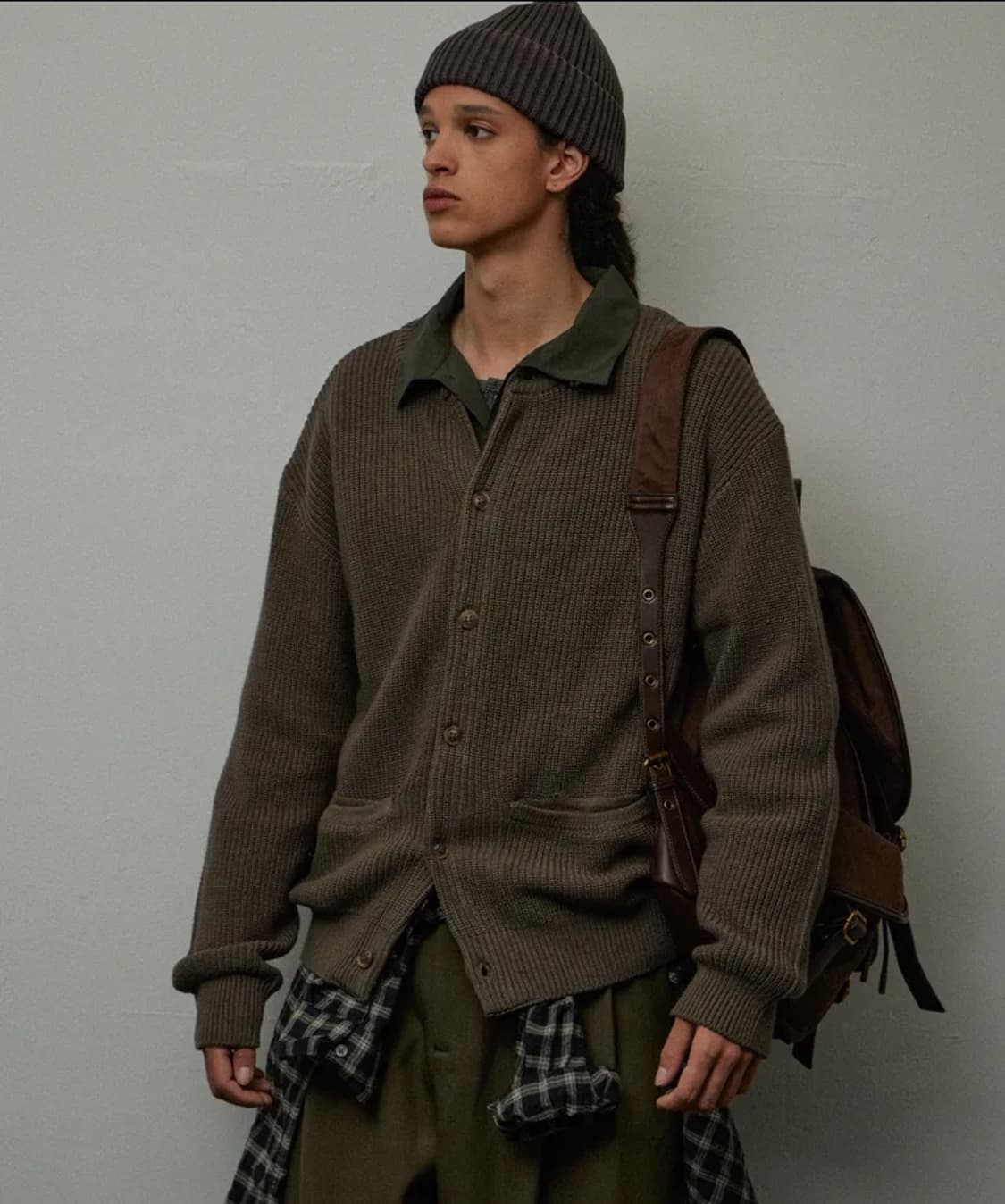 르아브 카멜리아 라운드넥 가디건 브라운 상품이미지1