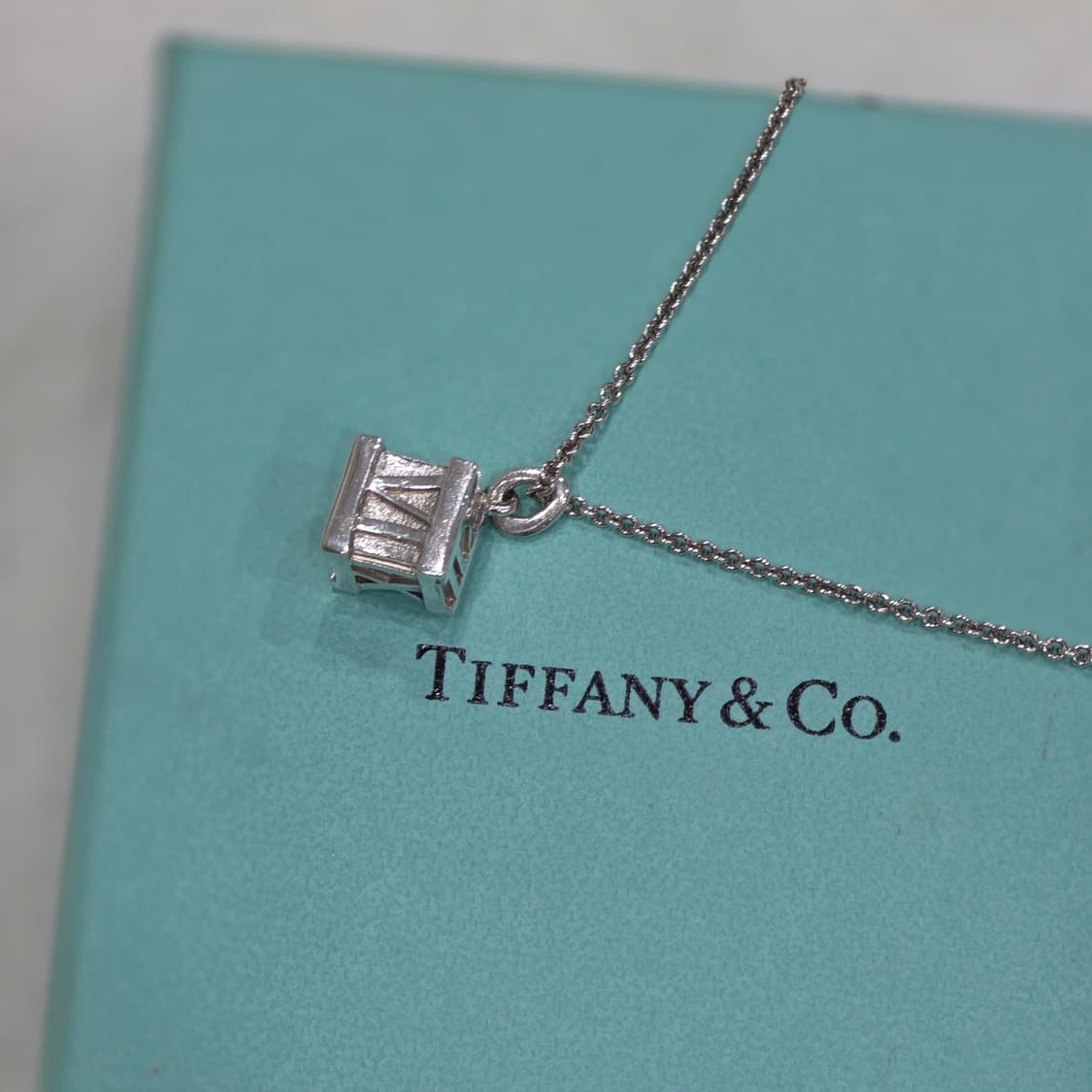 티파니앤코 아틀라스 큐브 실버925 목걸이 상품이미지2