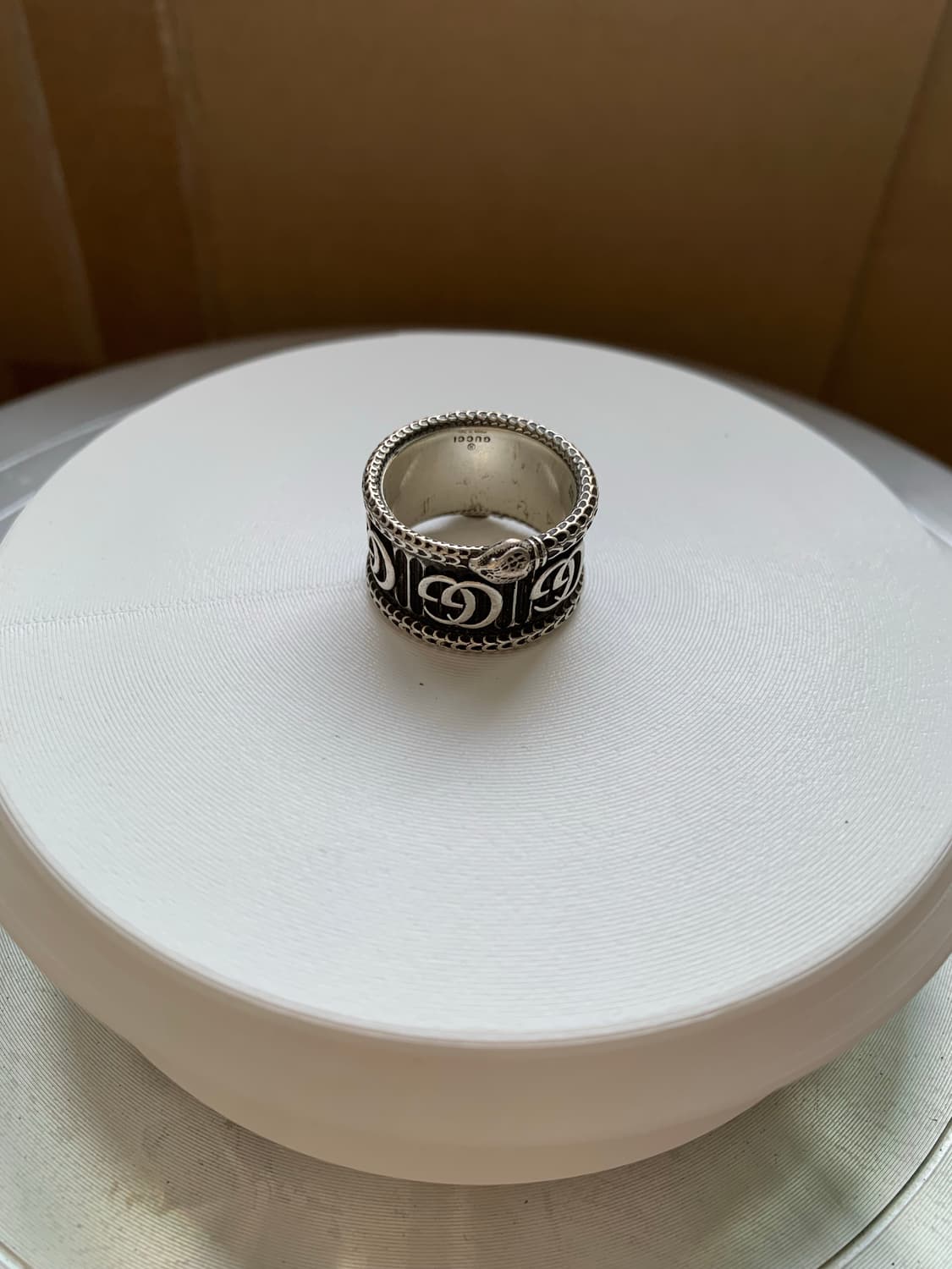 구찌 스네이크 로고링 상품이미지3