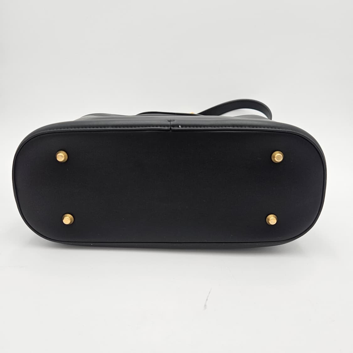 디올 쎄 디올 미듐 버킷백 블랙 상품이미지5