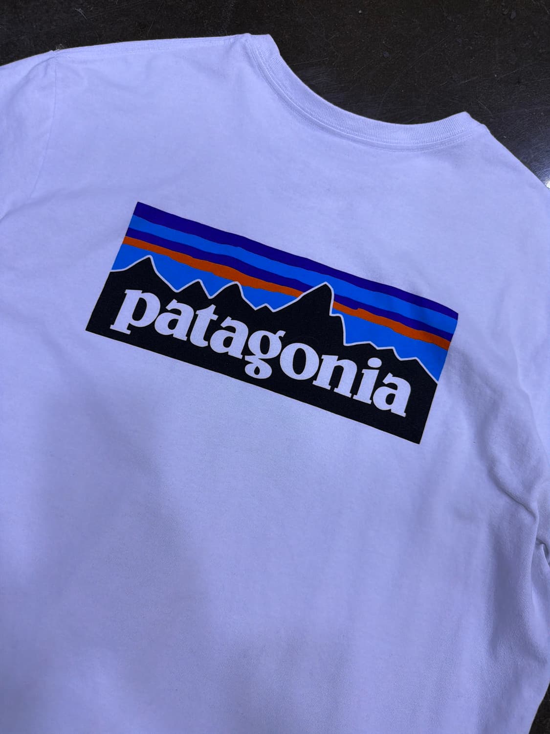 파타고니아 로고 반팔티 화이트 L 상품이미지4