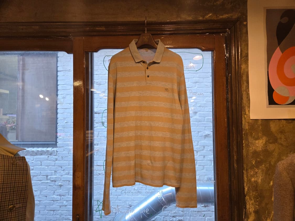 버버리 럭비티셔츠 상품이미지1