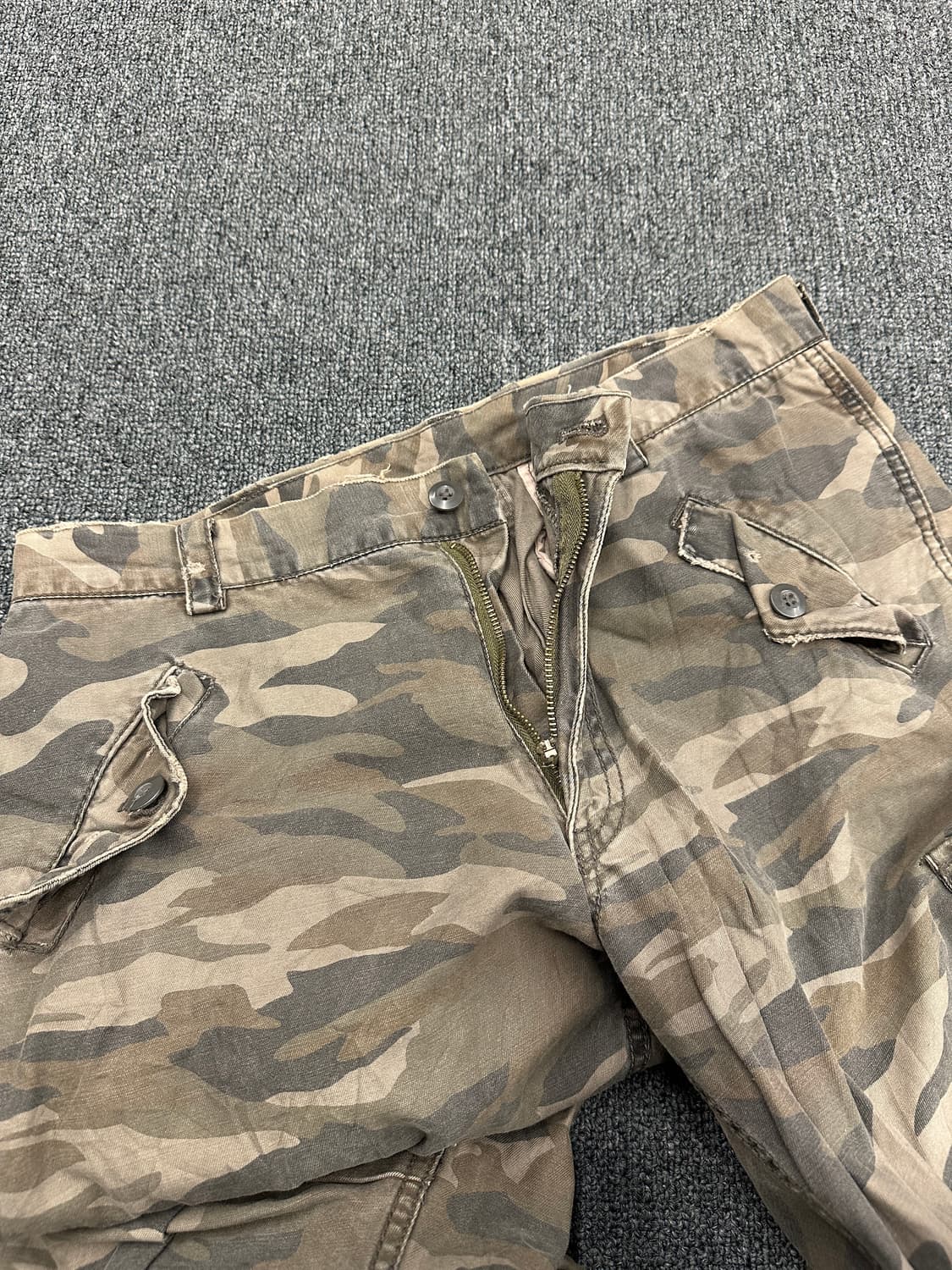L) 오시코시 빈티지 카모 카고팬츠 상품이미지4
