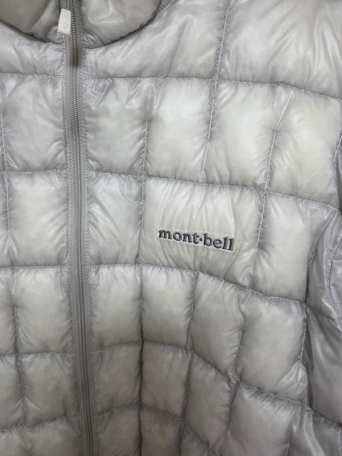 몽벨 플라즈마 1000 다운 자켓 L 라이트 그레이 상품이미지2