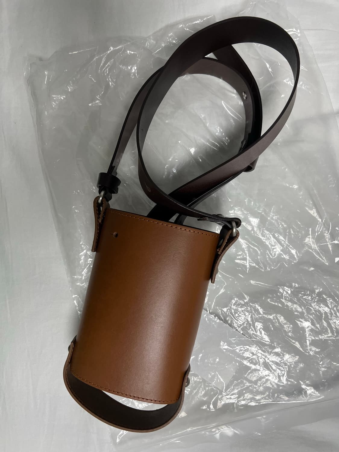 STU Water Bottle Leather Bag Brown 상품이미지3