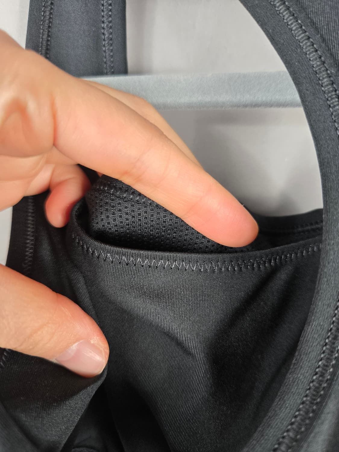 [무료배송]나이키 S 여성 브라탑 스포츠브라 블랙 상품이미지8