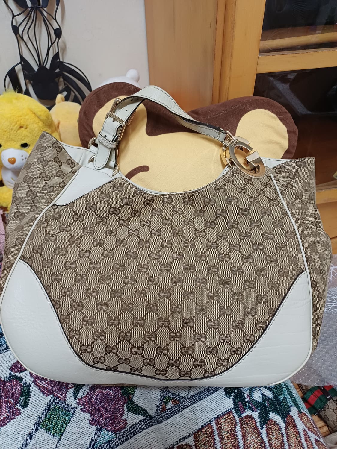 정품:) 구찌 쟈가드 인터로킹 라지 숄더백 (203504) 상품이미지2