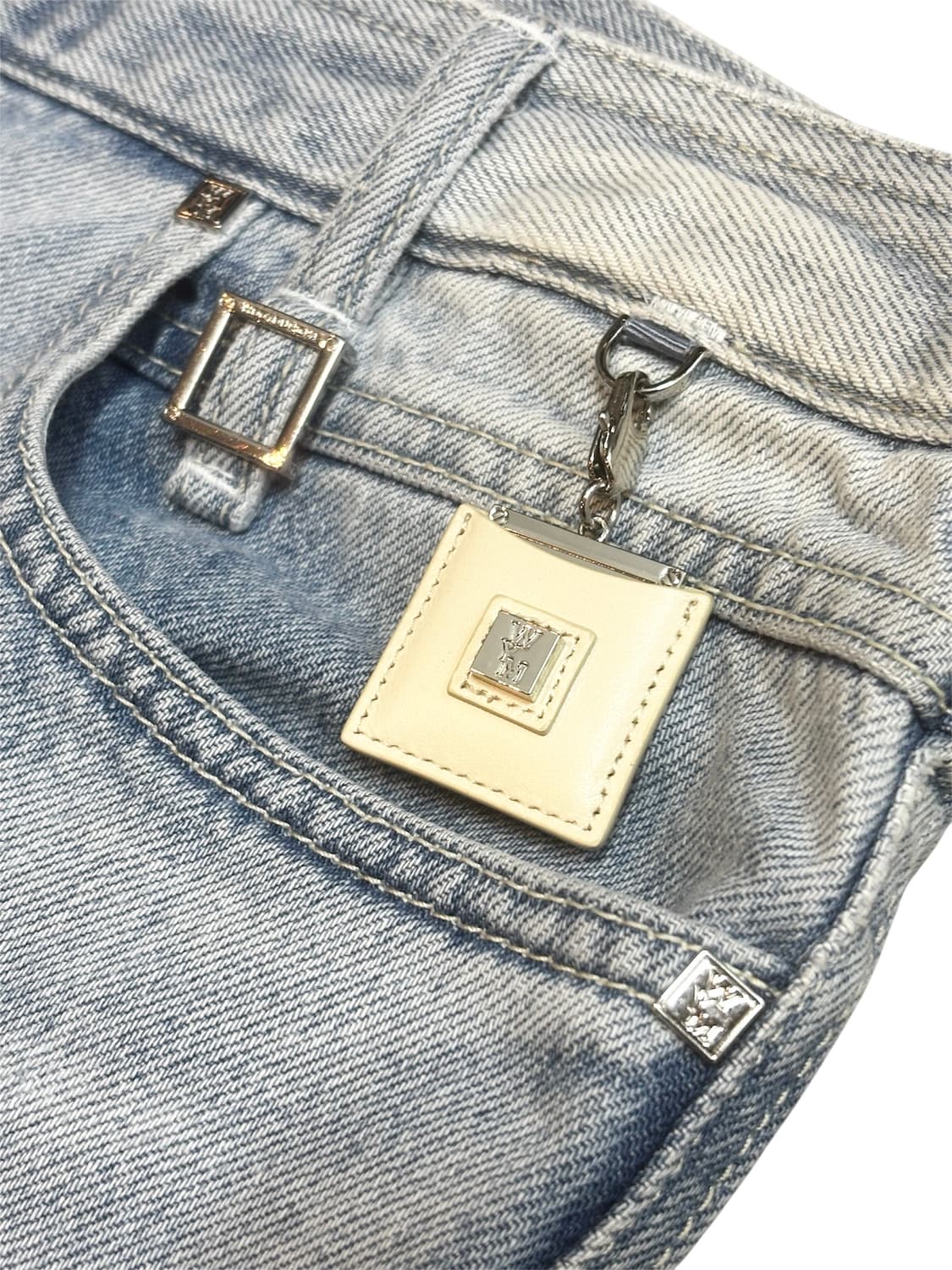 우영미 스트레이트 데님 팬츠 라이트 블루 23SS 상품이미지5