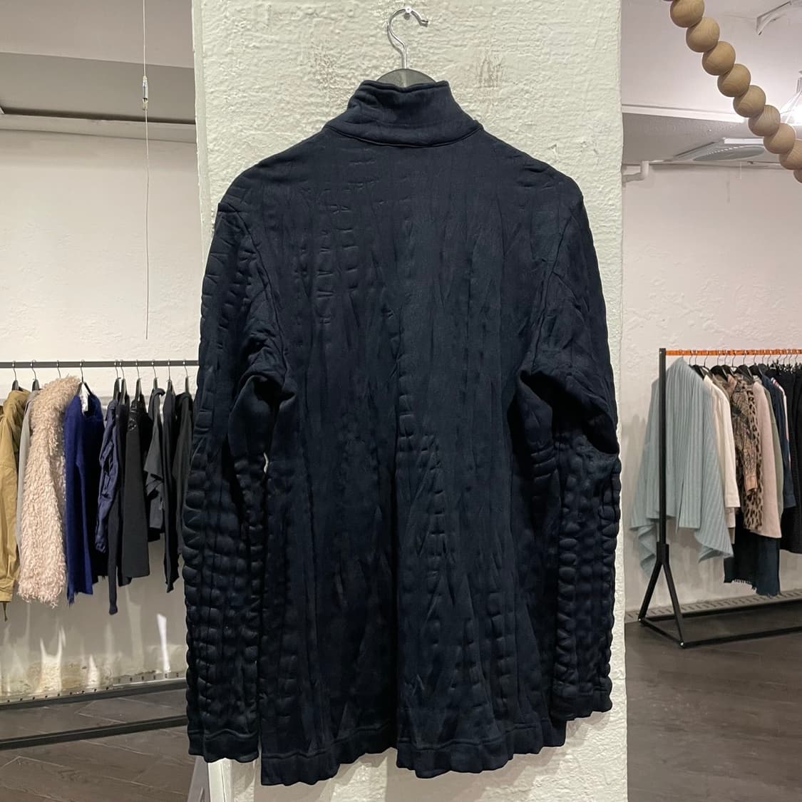 이세이미야케 맨 주름가공 자켓 상품이미지3