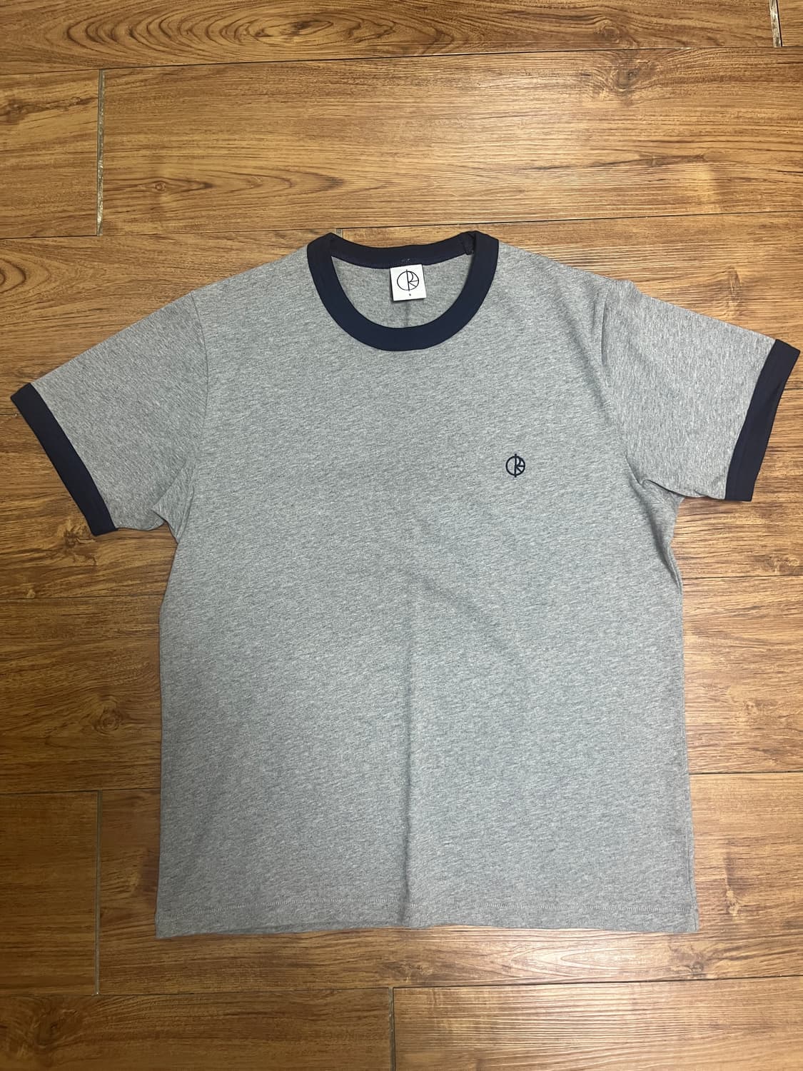 폴랄 스케이트 티셔츠 상품이미지1