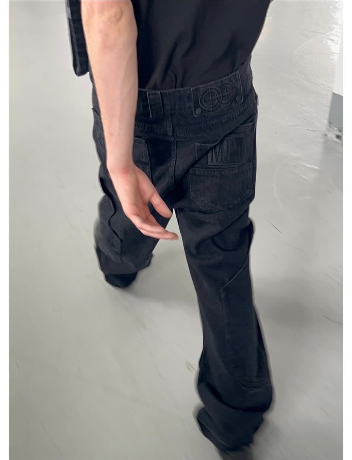 Mpa CALF POCKET PANTS (BLACK) 상품이미지1