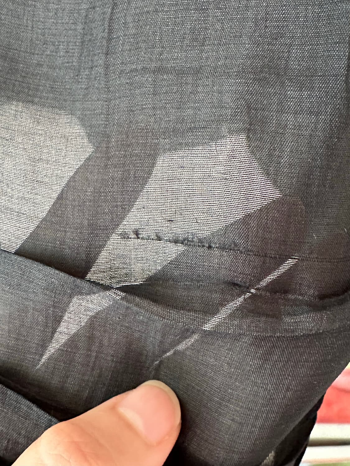 기마구아스 스퀘어 네크라인 실크 탑 - M, 블랙 상품이미지8