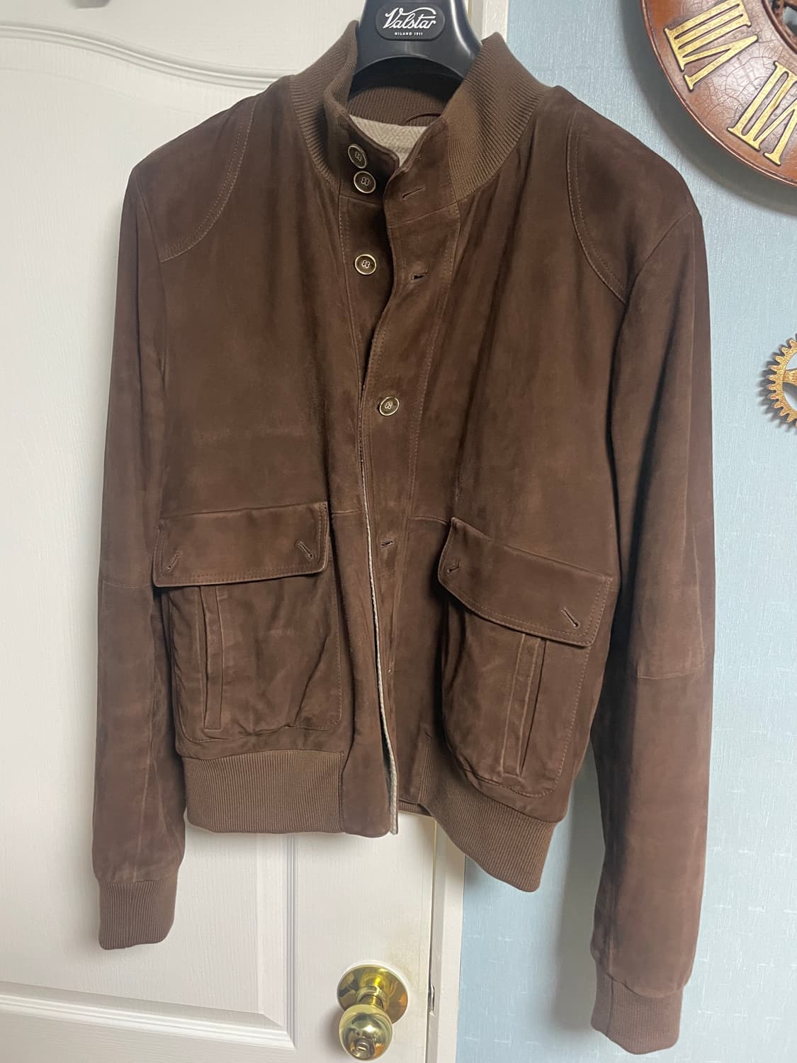 emmeti 엠메티 다크브라운 스웨이드 자켓 상품이미지1