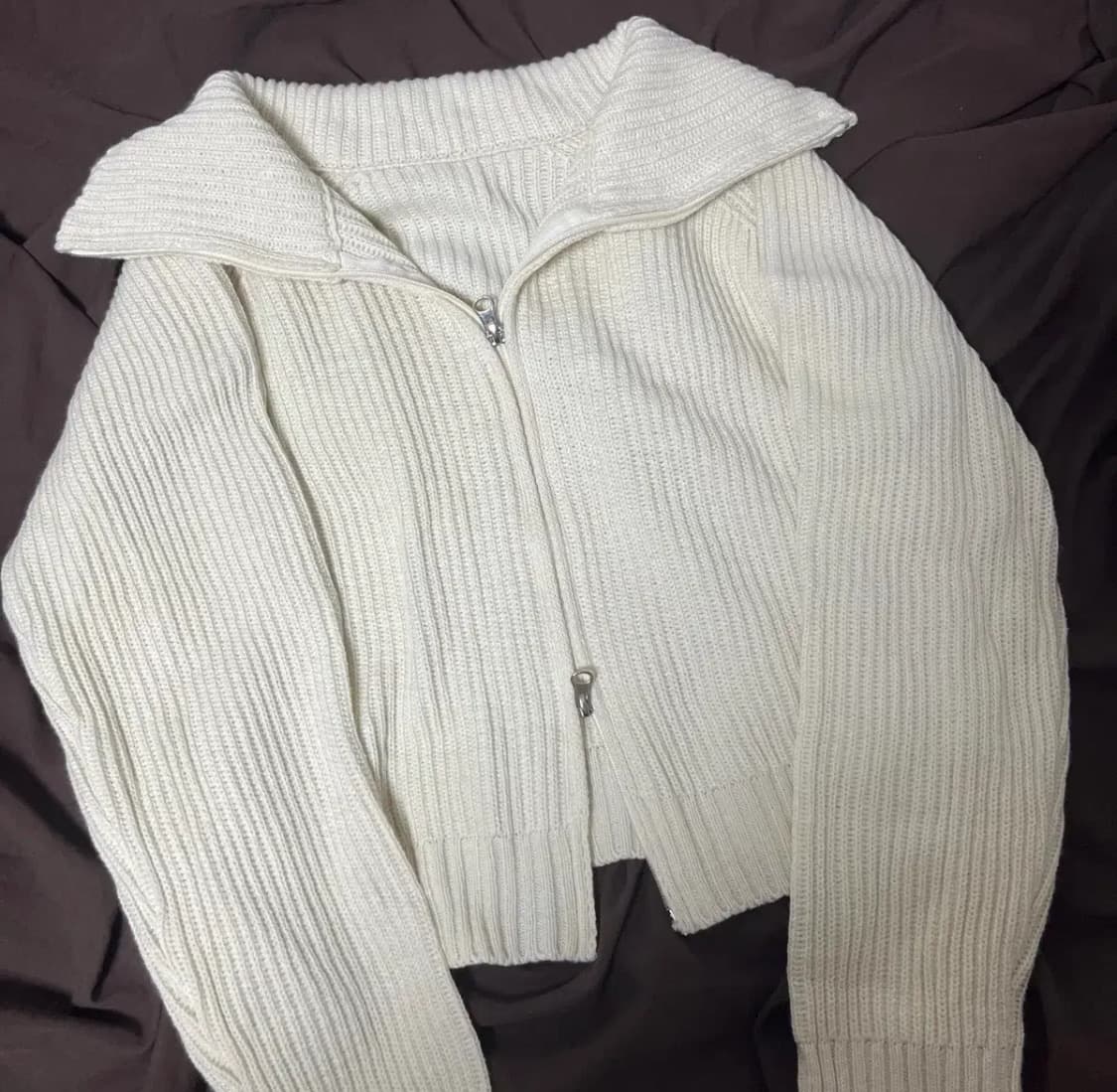 새상품 twee 트위 투웨이 카라 니트 집업 상품이미지1