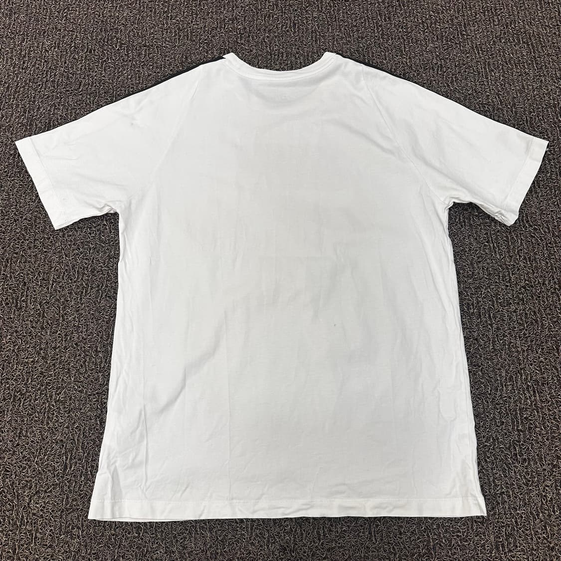 NIKE 나이키 스우시 반팔티셔츠 화이트 XL 상품이미지5