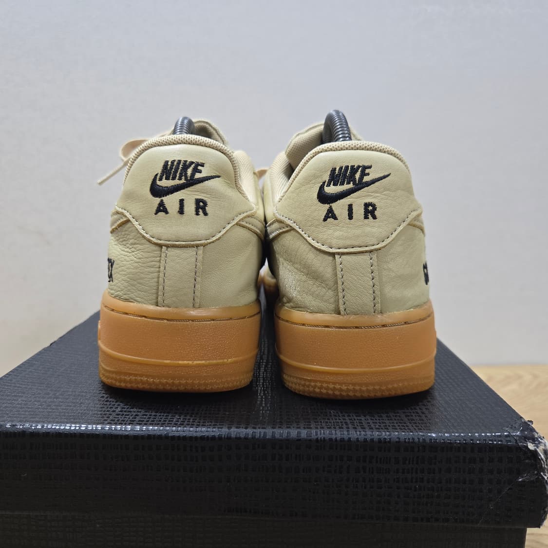 255 나이키 에어포스1 x 고어텍스  상품이미지4