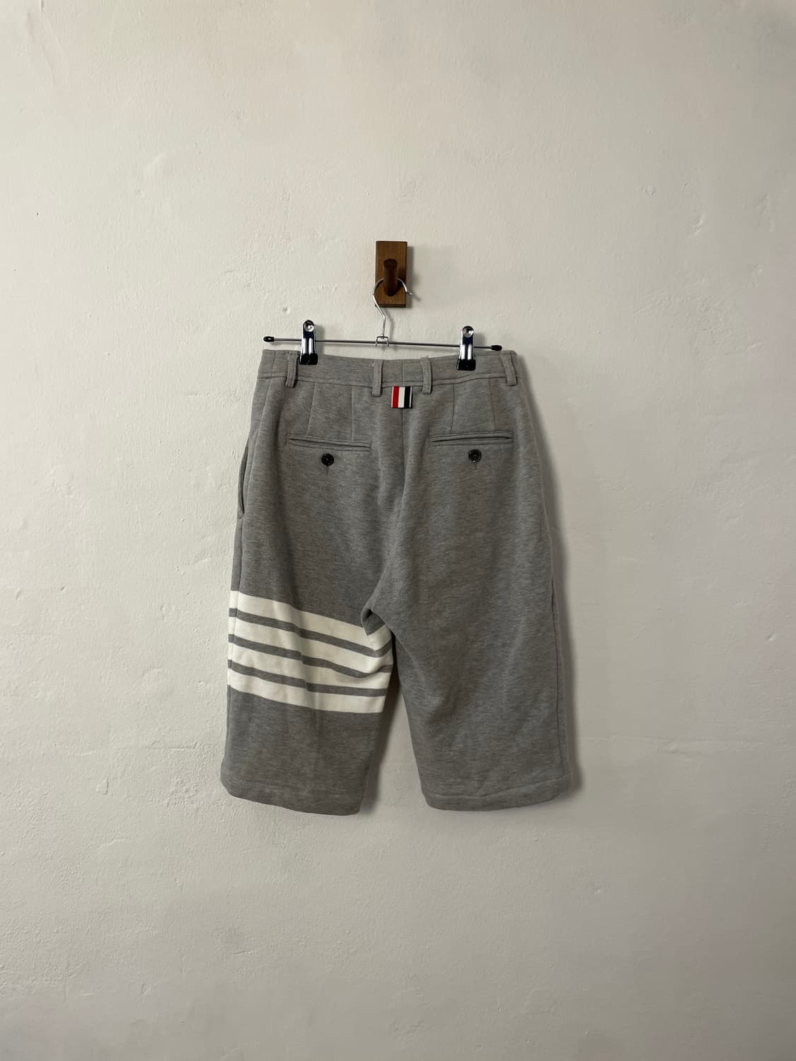 톰브라운 쇼츠  상품이미지3