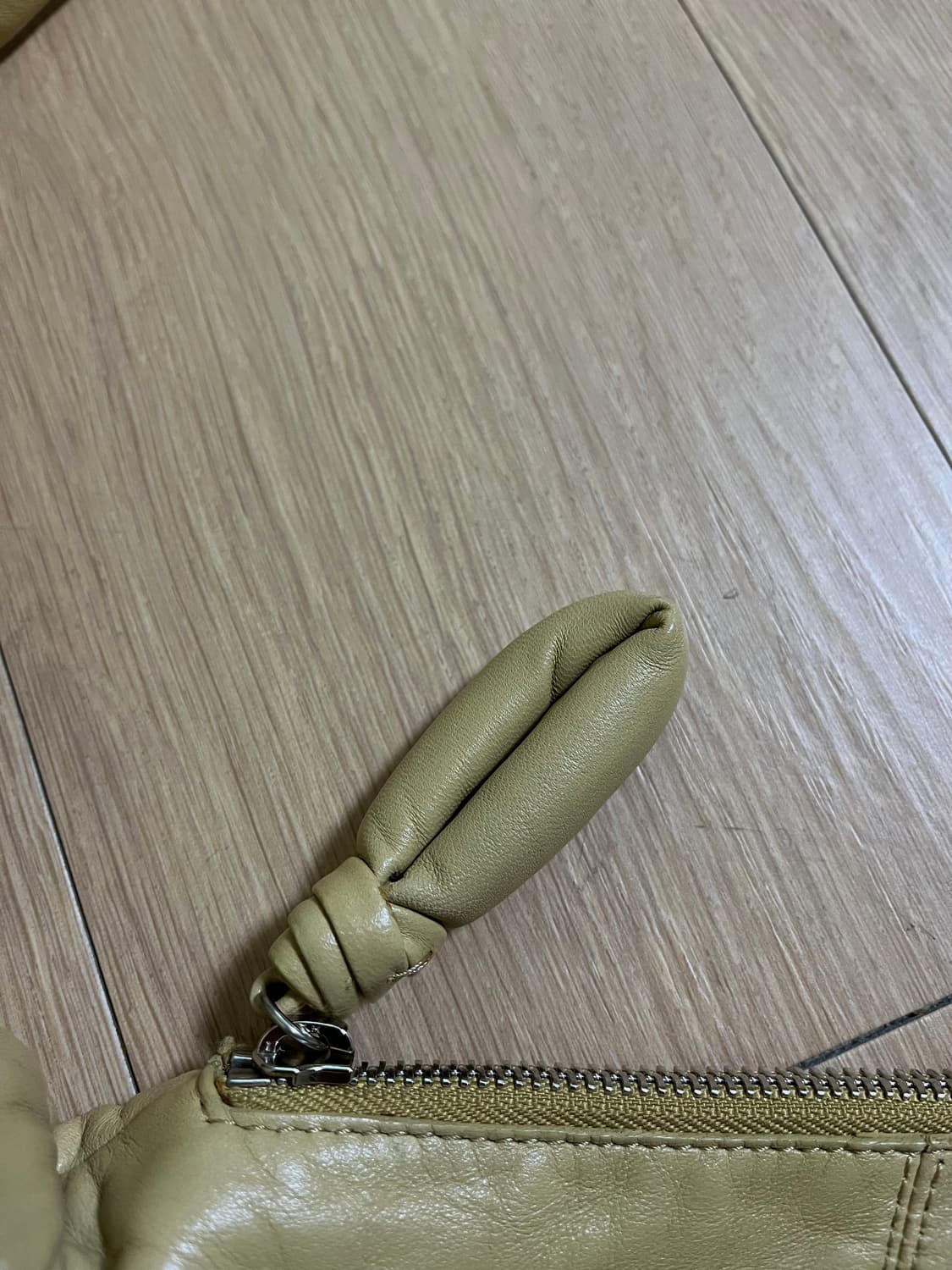 르메르 범백 크로와상백 스몰 버터컬러 상품이미지4