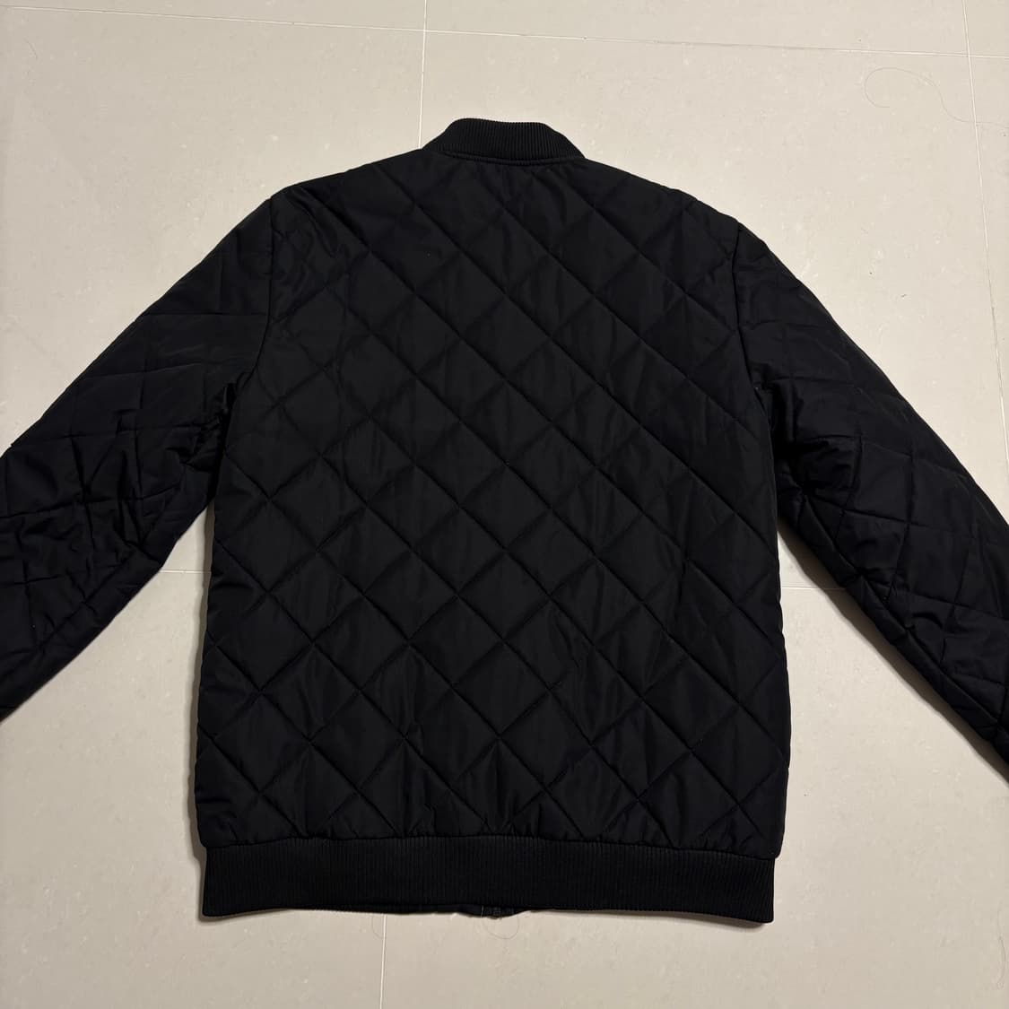 정품 뉴발란스 퀼팅 봄버 ma-1 블랙 집업 자켓 점퍼 상품이미지7