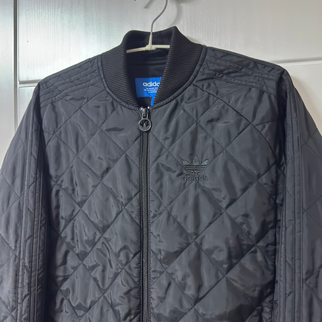 아디다스 슈퍼스타 불꽃로고 퀼팅 자켓 상품이미지3