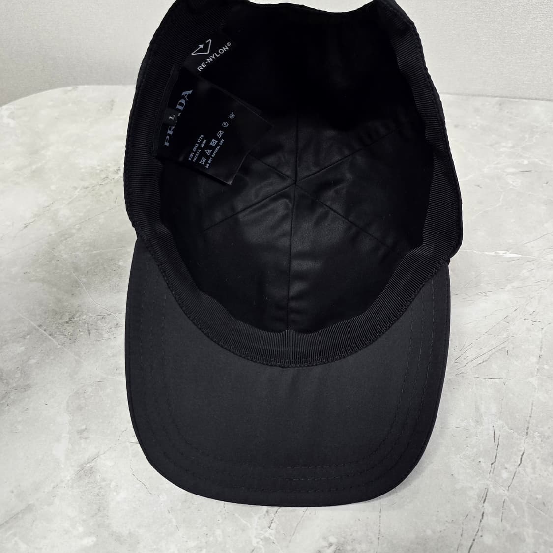 프라다 리나일론 볼캡 모자 L사이즈 판매 상품이미지5