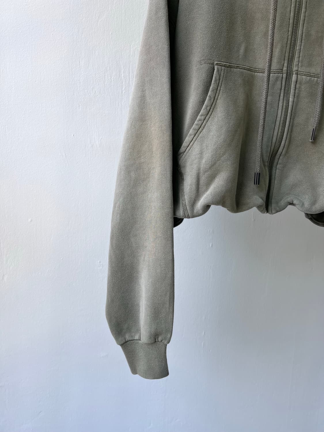 에크루 R13 후드 집업 상품이미지3