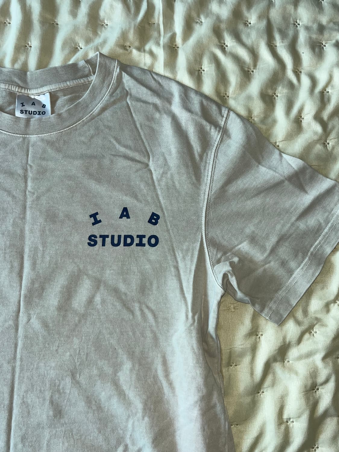 아이앱 반팔티 상품이미지2