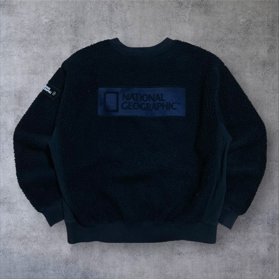 내셔널 지오그래픽 빅로고 와펜 쉐르파 맨투맨 상품이미지2