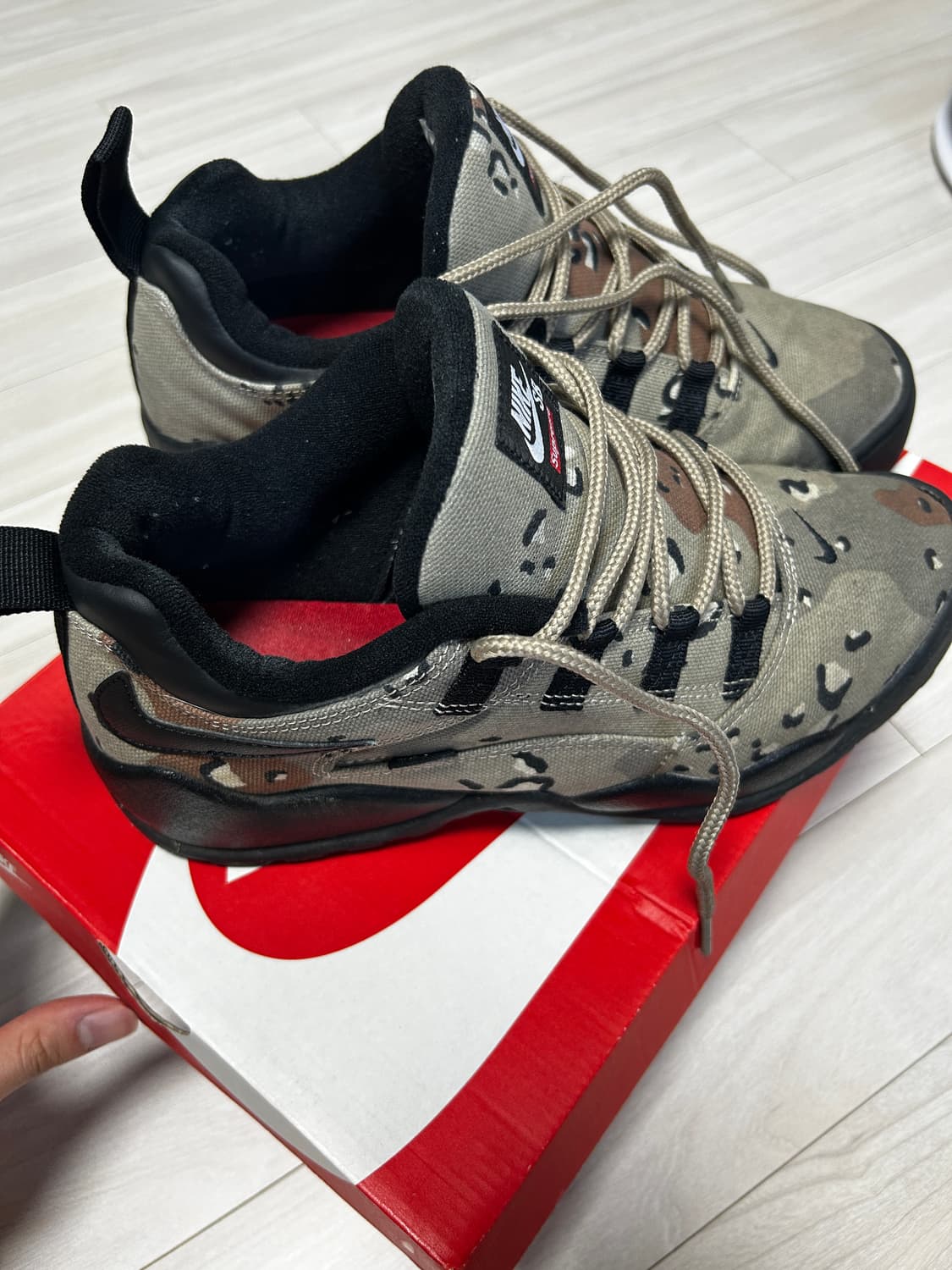 나이키x슈프림 SB 상품이미지2