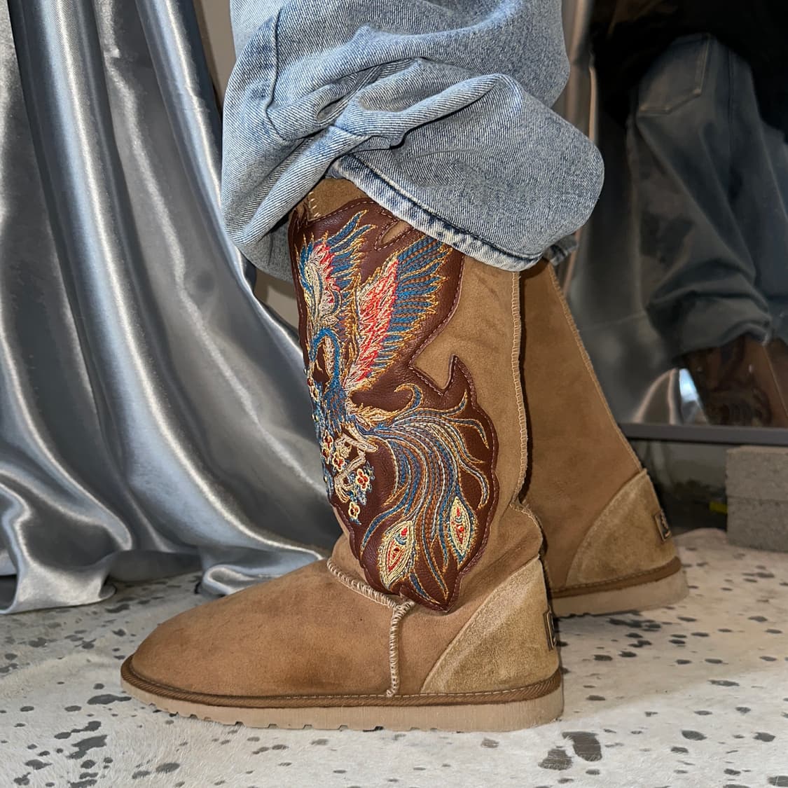 00s 리미테드 에디션 쿨라부라 봉황 패치 어그 부츠 상품이미지6