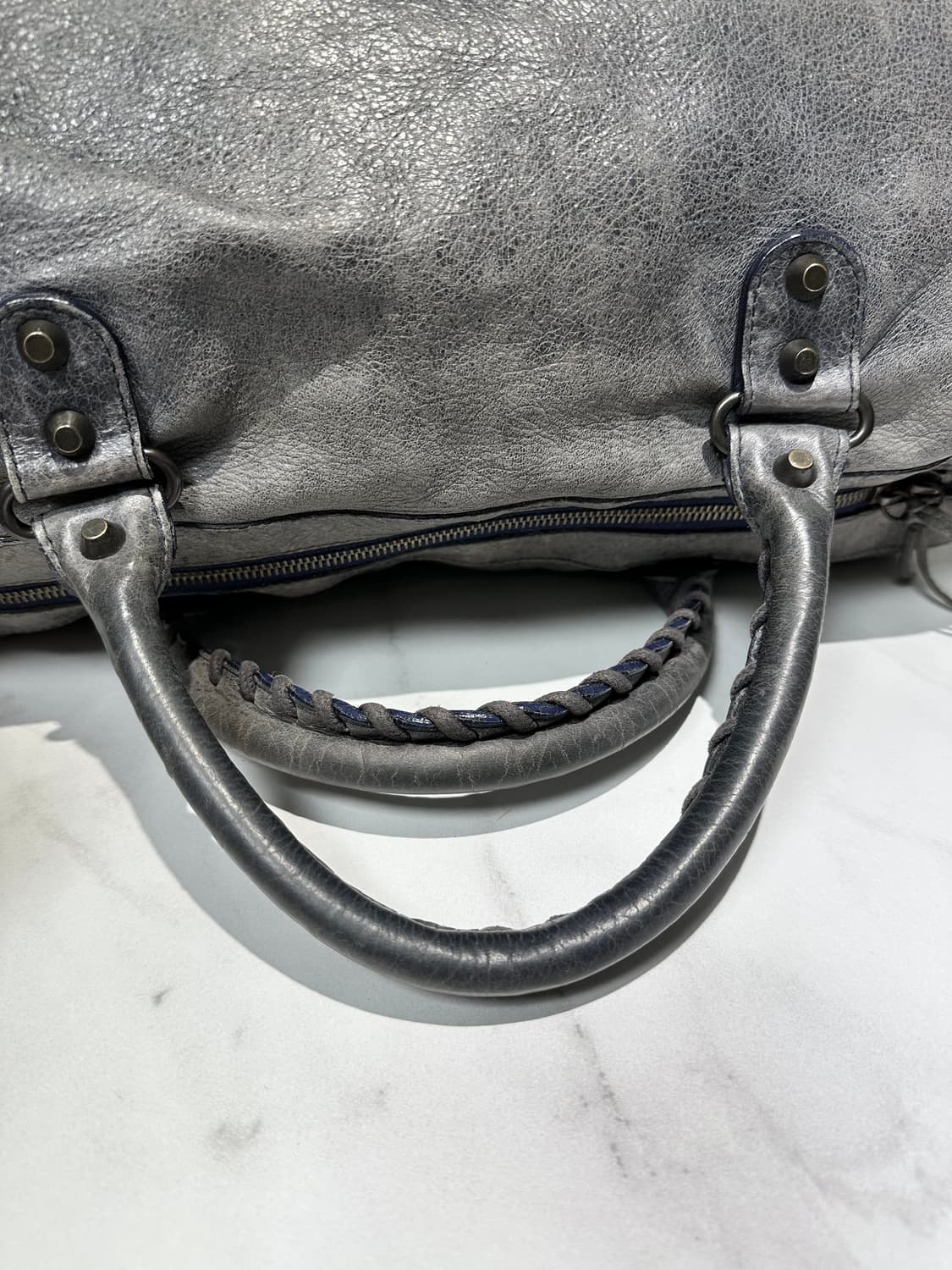 [A 정품] 발렌시아가 시티 모터백 트위기 블루그레이 상품이미지4