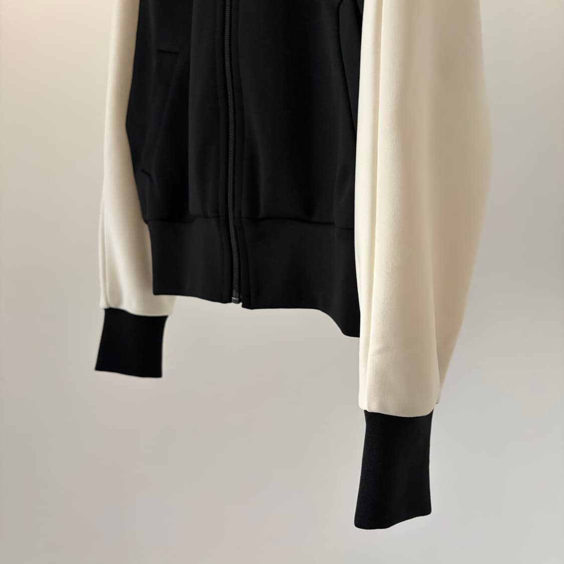 Bi Color Jersey Jacket 상품이미지5