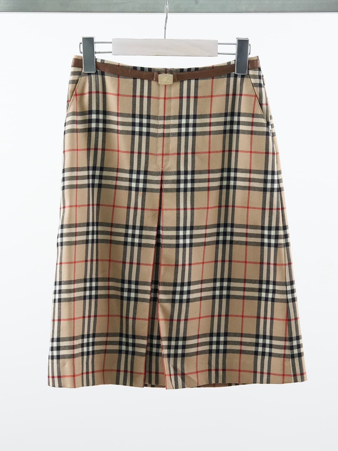 Burberry 블루라벨 노바체크 금장 미디 스커트 상품이미지1