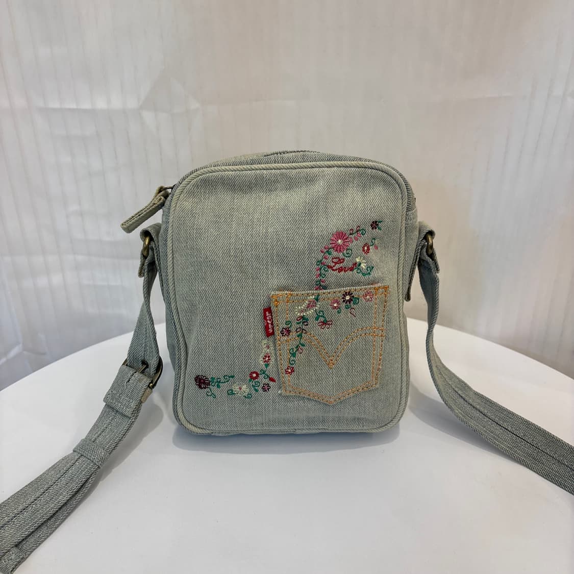 정품 리바이스 빈티지 데님 크로스백     상품이미지2