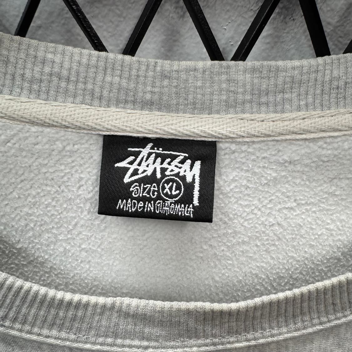 스투시 8볼 로고 라운드넥 스웻셔츠 후면 빅로고 포인트 그레이 상품이미지7