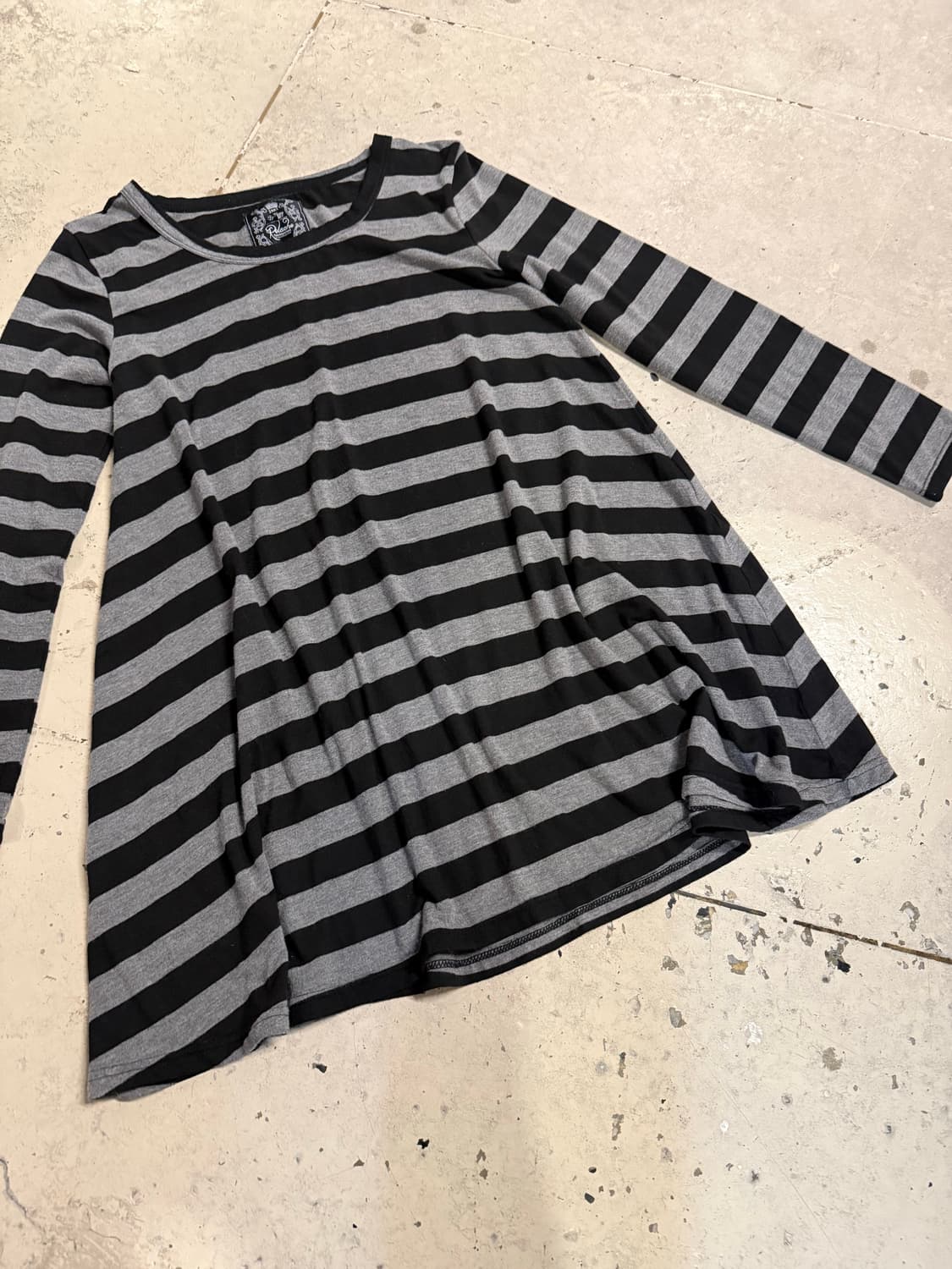 Top + pants only! 상품이미지4