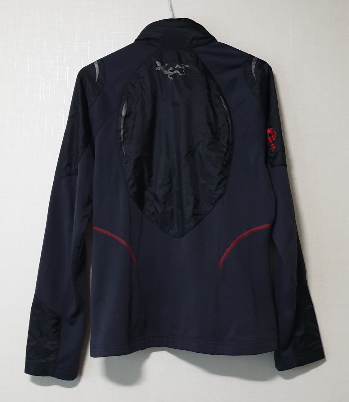 네파 여성 운동복 집업 95사이즈 상품이미지2