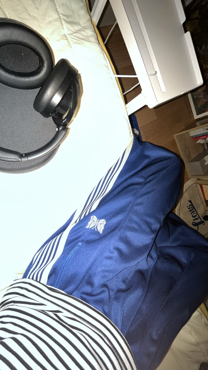 니들스 HD 로얄블루 XS 상품이미지1