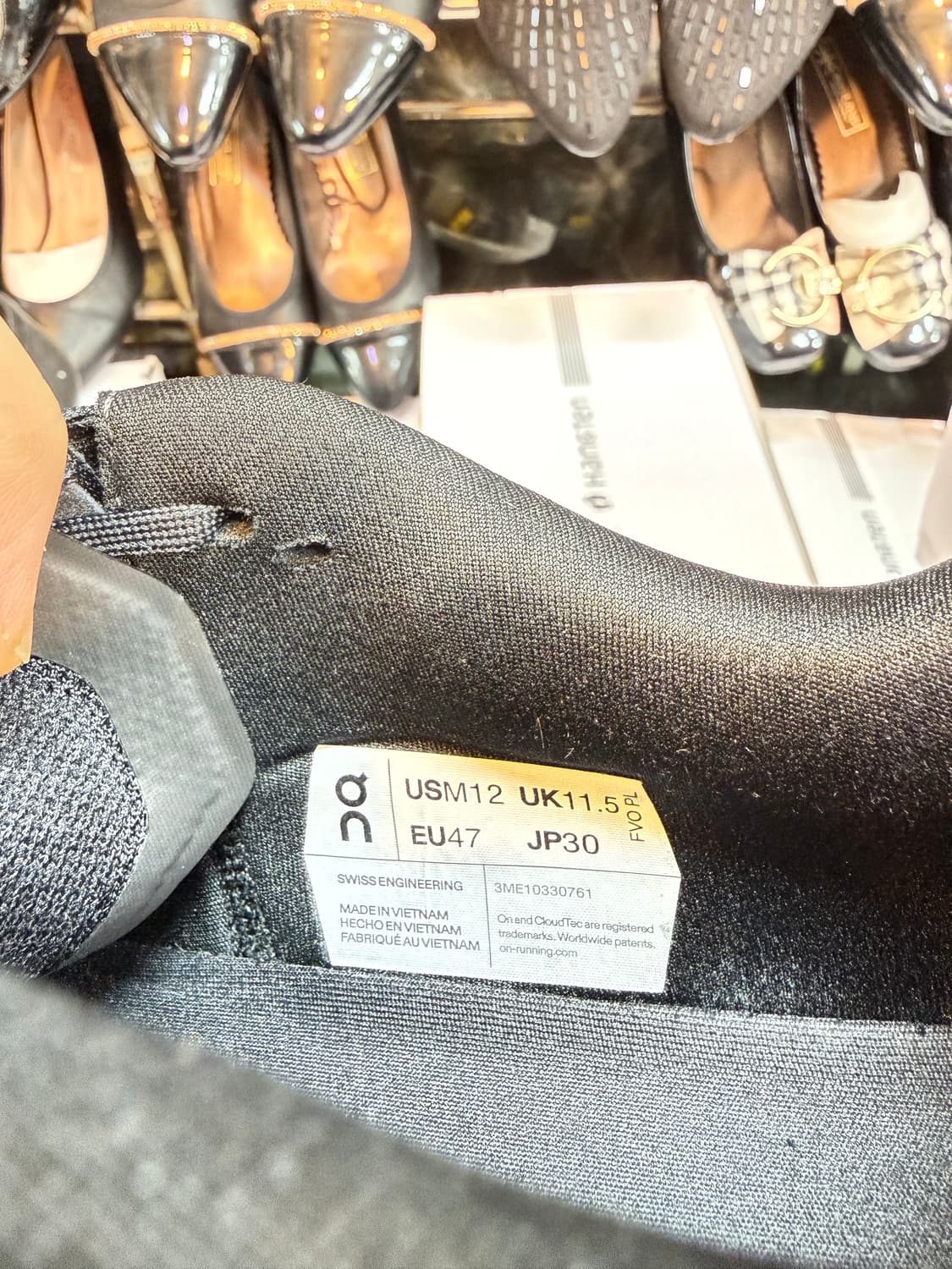 (300) 온 러닝 X 포스트 아카이브 팩션 (파프) 클라우드몬스터 블랙 상품이미지7